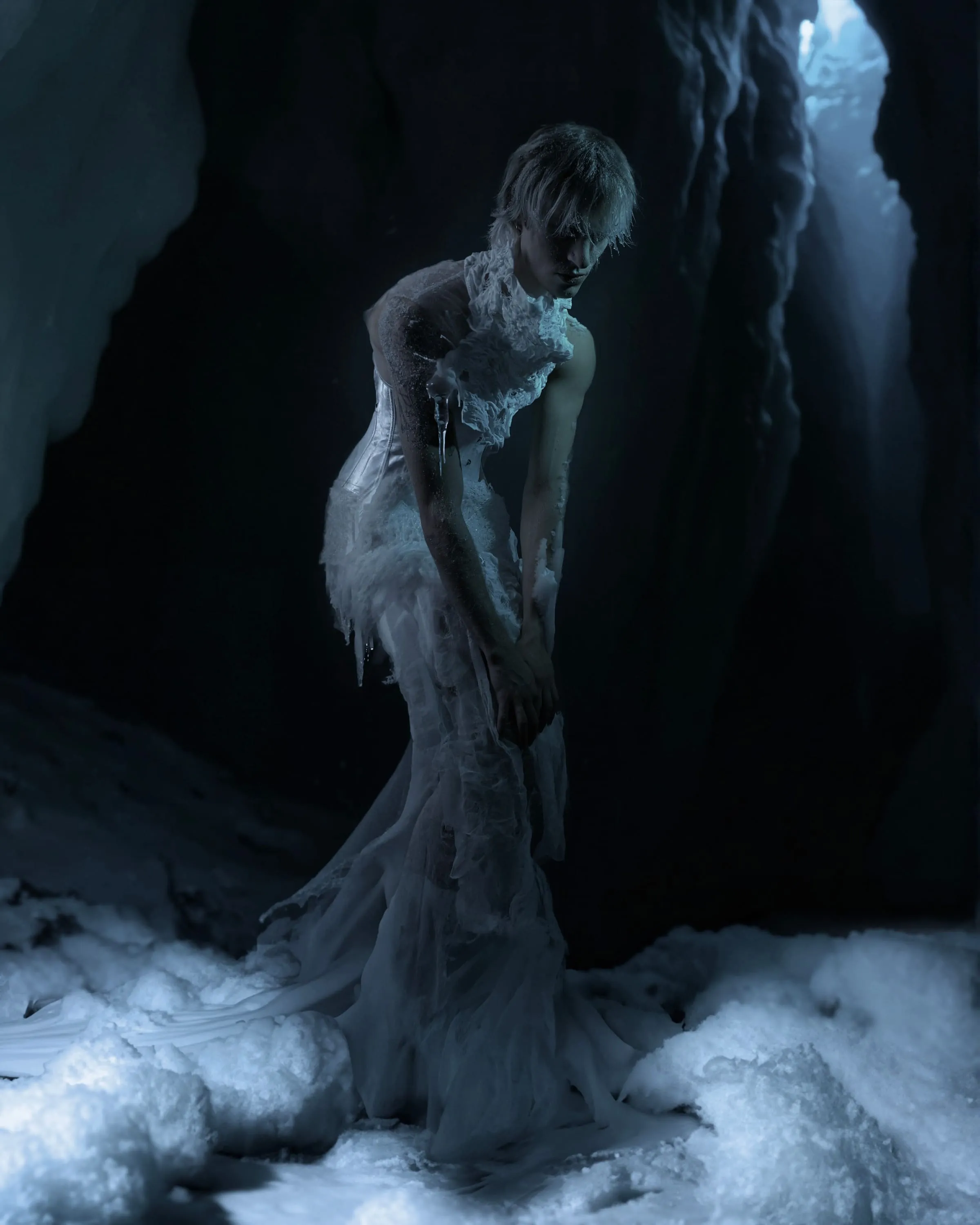 Artica - frozen sculptural world.
